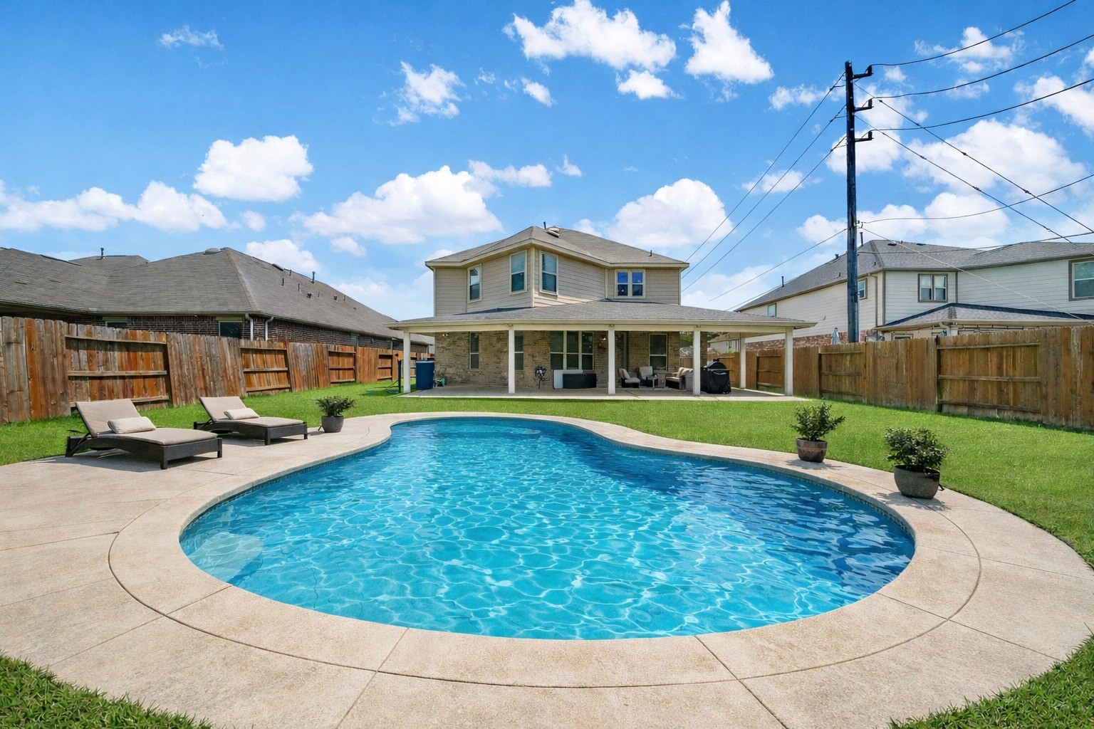 20703 Fawn Timber Trail Humble, TX 77346 - Photo 33 of 42 a view of a house with a swimming pool
