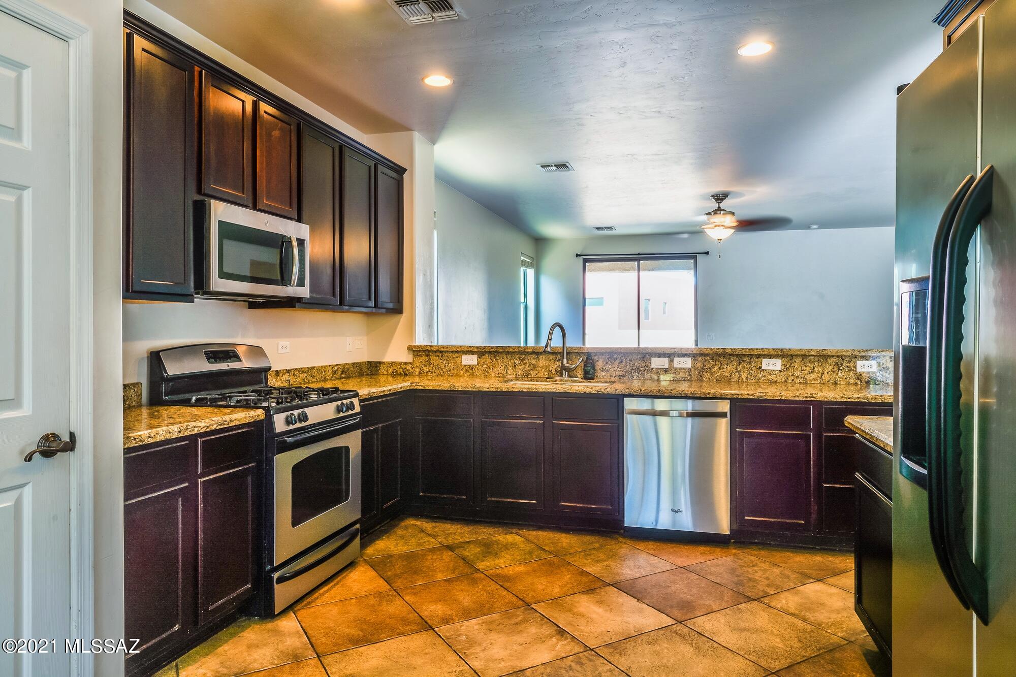 203 East Refuge Loop Vail, AZ 85641 - Photo 11 of 39