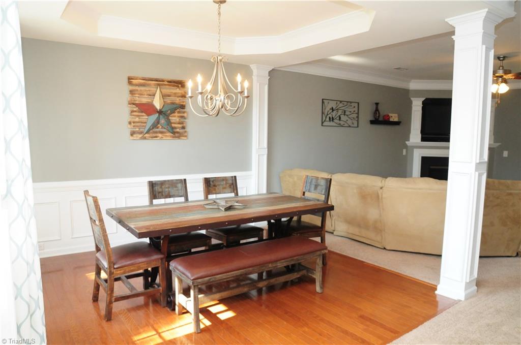 780 Spinning Wheel Point High Point, NC 27265 - Photo 2 of 29 Gallery Image 2
