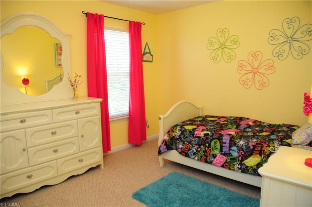 780 Spinning Wheel Point High Point, NC 27265 - Photo 26 of 29 Gallery Image 26