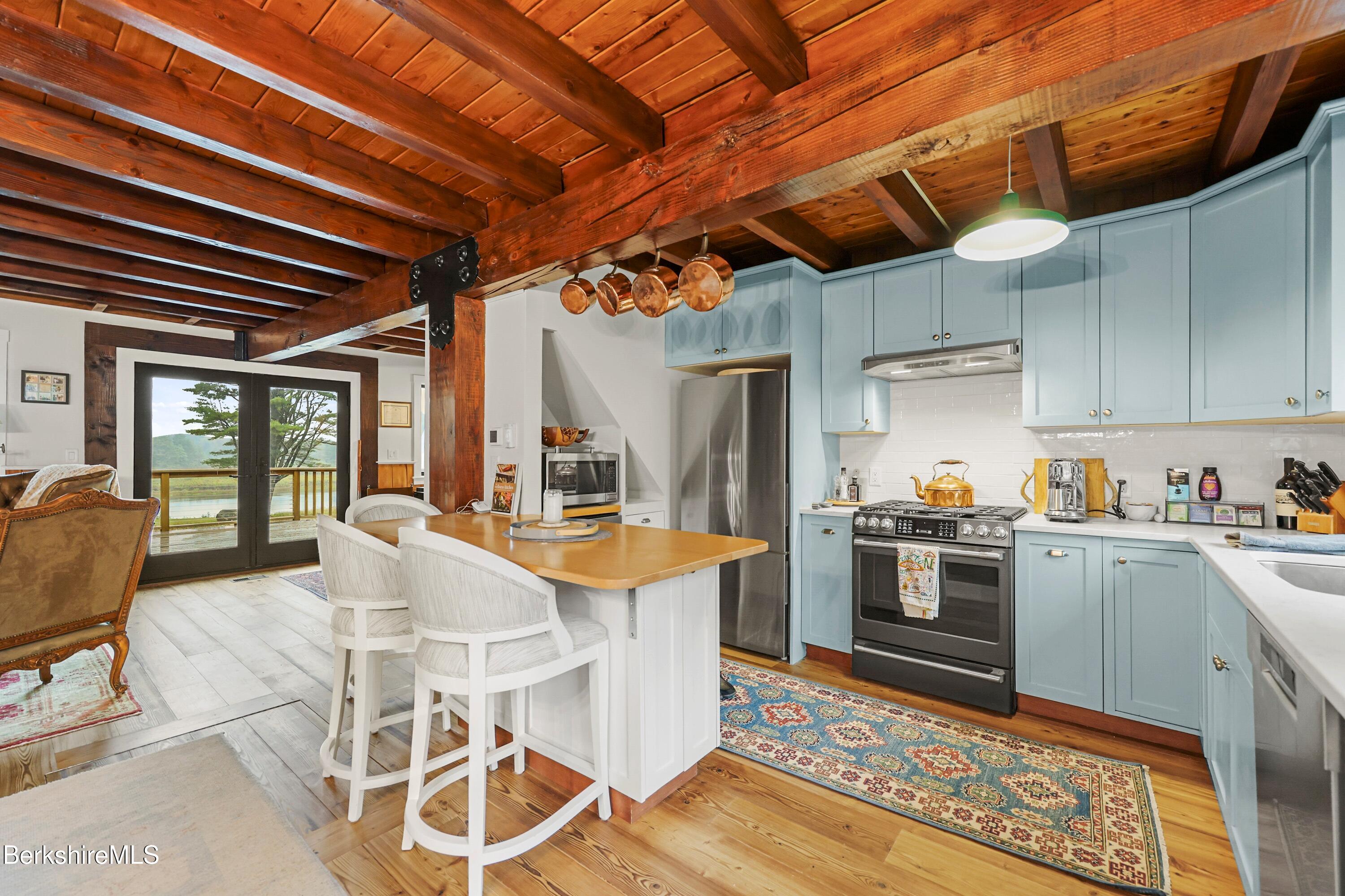 327 Chester Road Becket, MA 01223 - Photo 20 of 49 Kitchen