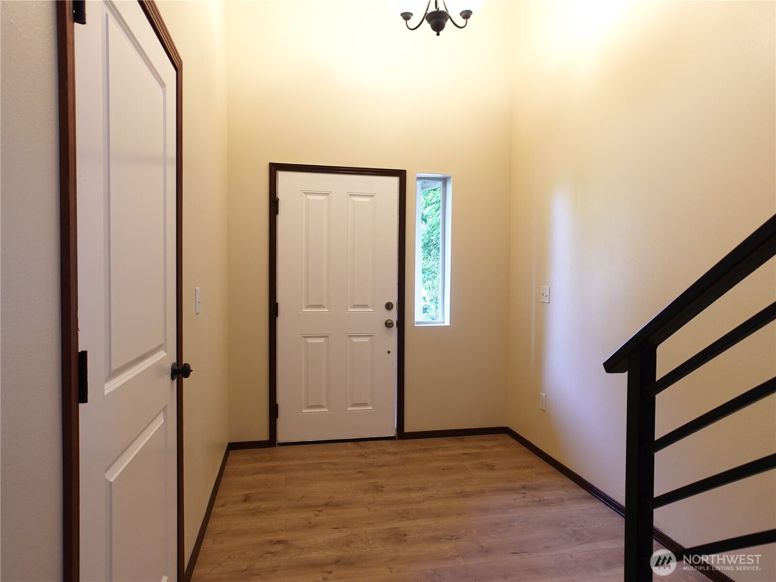 5451 32nd Avenue Southwest Seattle, WA 98126 - Photo 17 of 34 a view of an front door