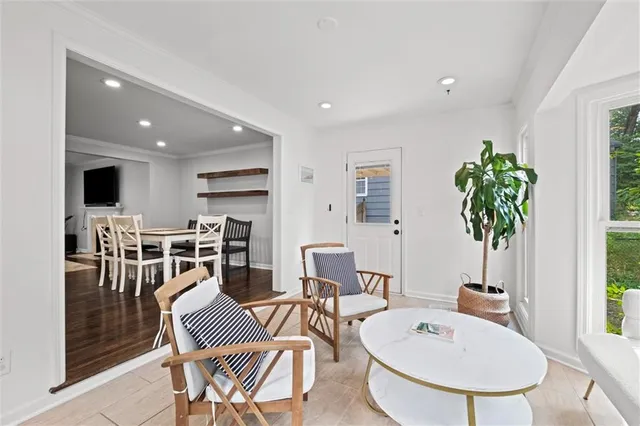 $560,000 | 7400 Canterbury Street, Prairie Village, KS 66208