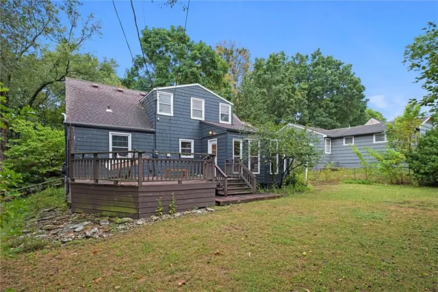 $560,000 | 7400 Canterbury Street, Prairie Village, KS 66208