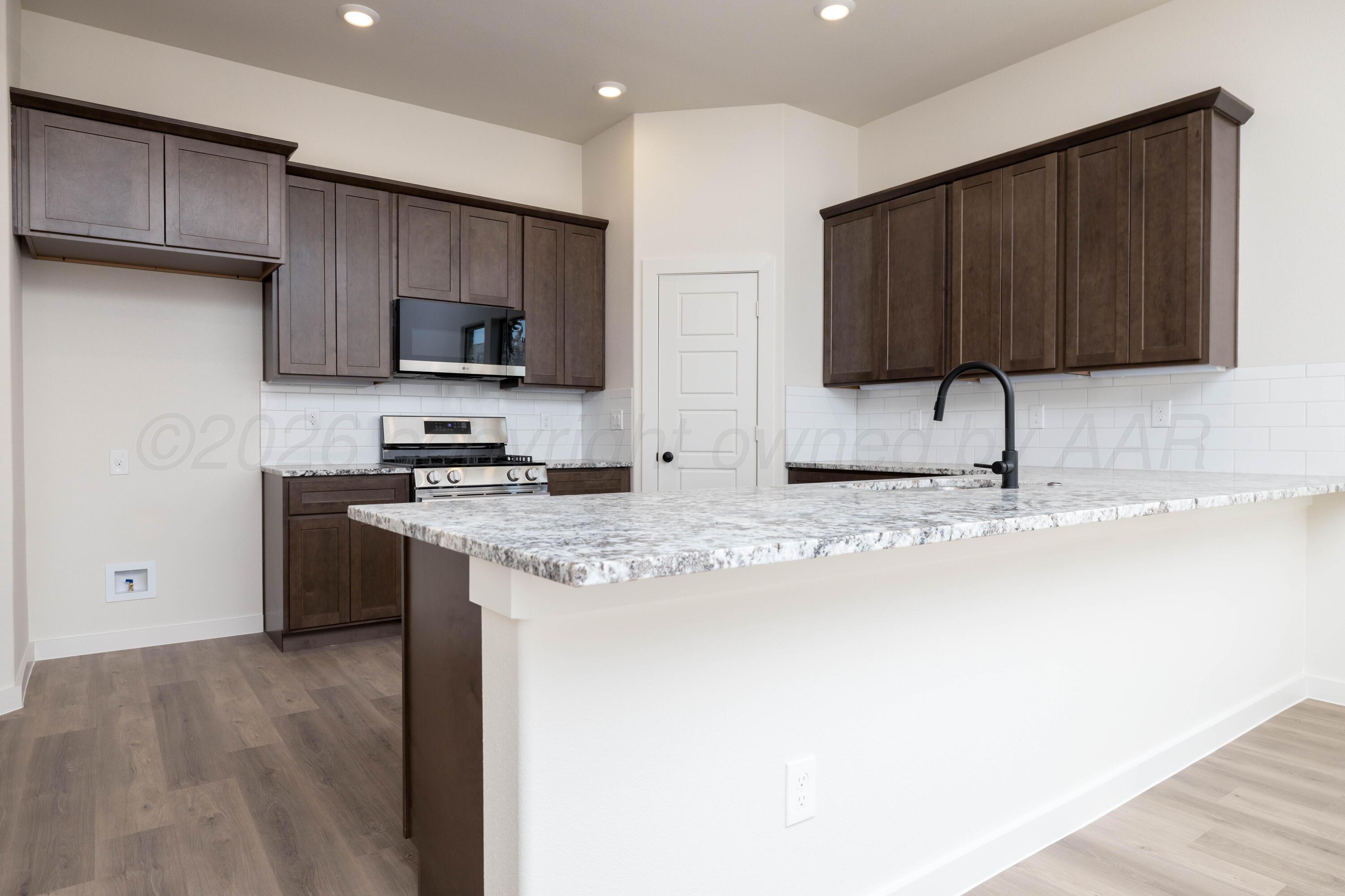 7602 Frazier Road Amarillo, TX 79119 - Photo 2 of 11 7602 Frazier-4