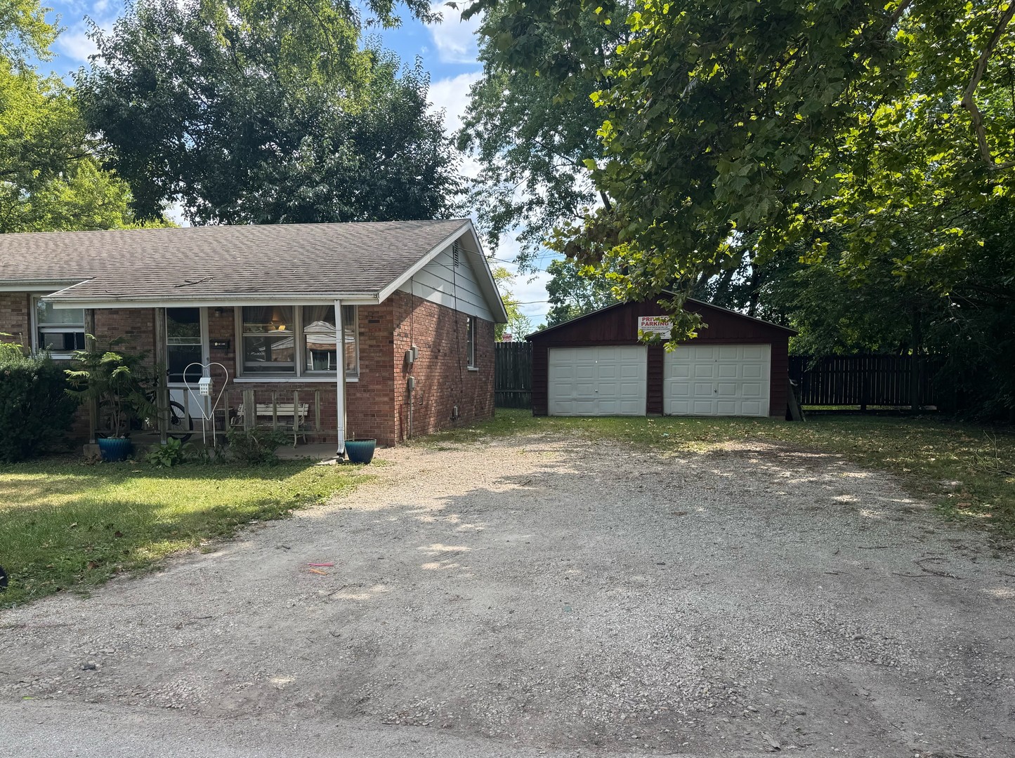 1604 Kirk Lane Champaign, IL 61821 - Photo 2 of 2