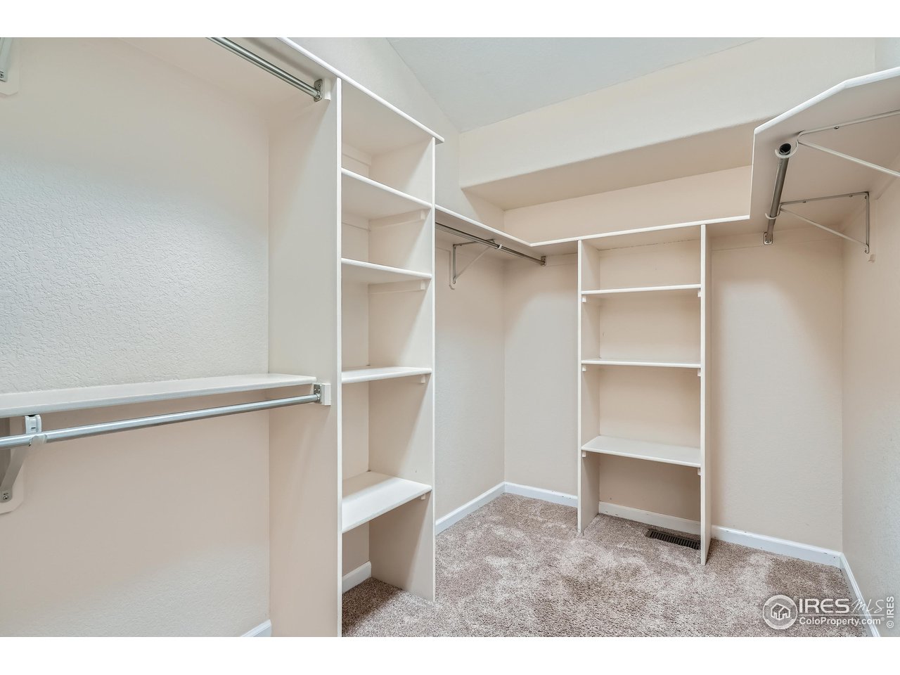 7051 Johnson Circle Niwot, CO 80503 - Photo 17 of 34 a view of an empty walk in closet
