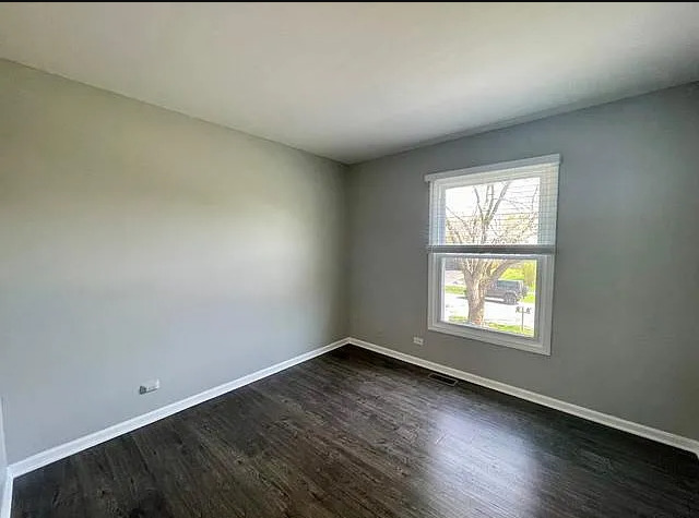 168 Farm Gate Lane Bolingbrook, IL 60440 - Photo 6 of 17