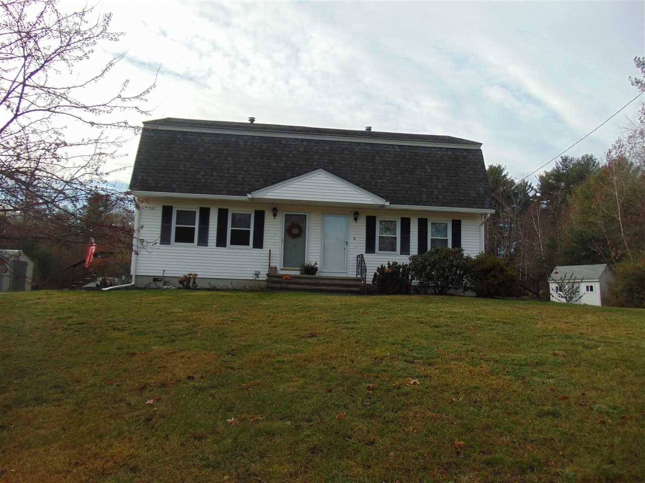 1 Autumn Woods Road Salem, NH 03079 - Photo 2 of 21