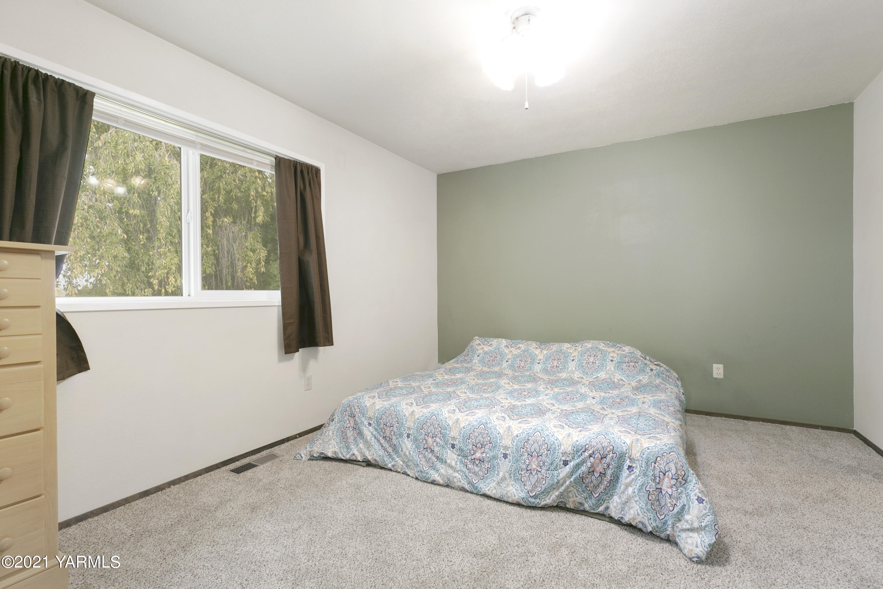 3131 Birchfield Road Moxee, WA 98936 - Photo 19 of 24 211015_Hanson_BirtchfieldRd_Moxee_19