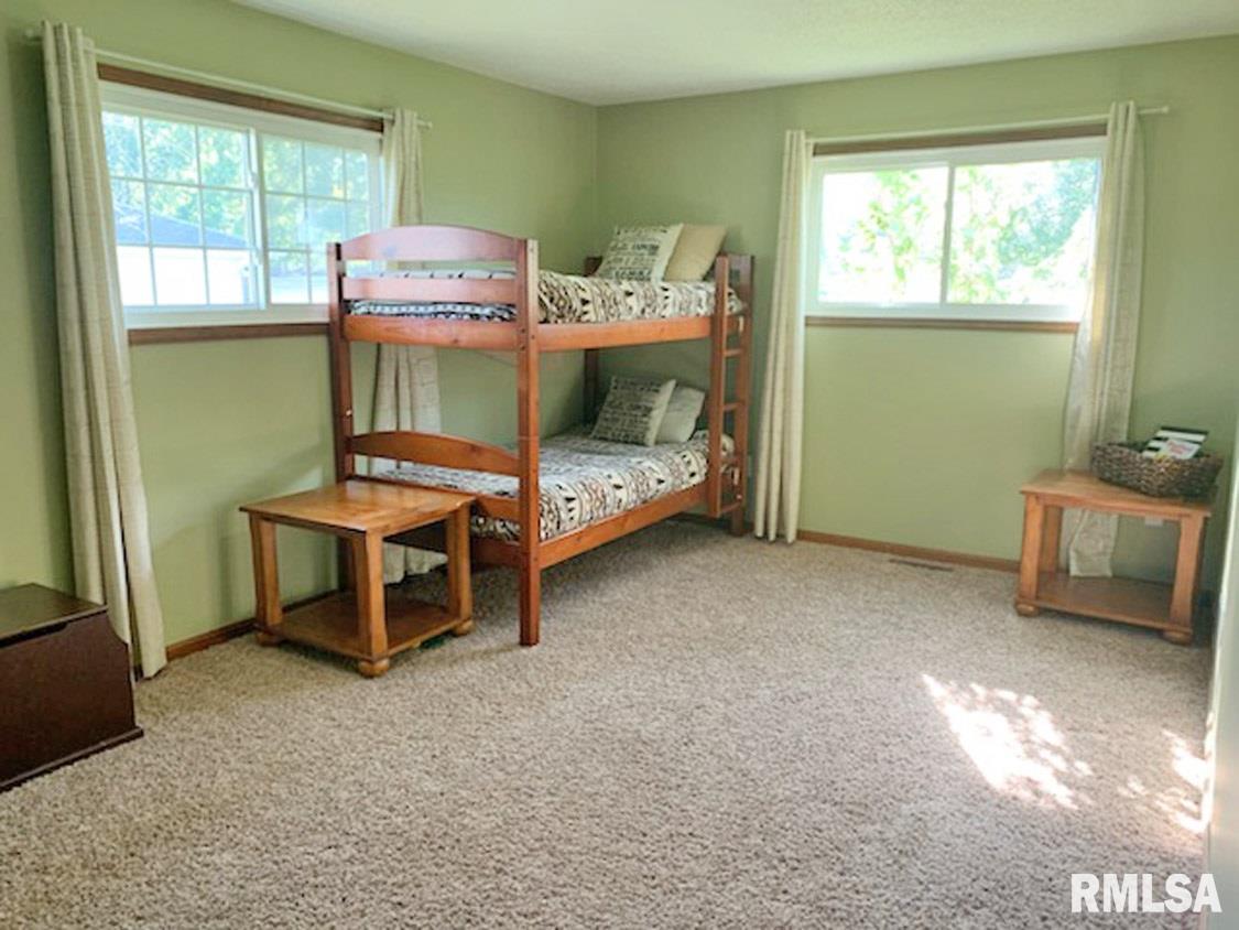 4 Acadia Court Springfield, IL 62712 - Photo 17 of 29