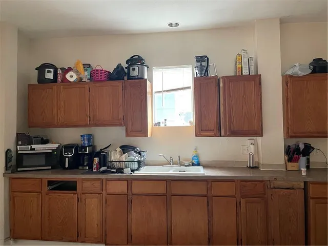 $145,000 | 402 Kensington Avenue, Kansas City, MO 64124