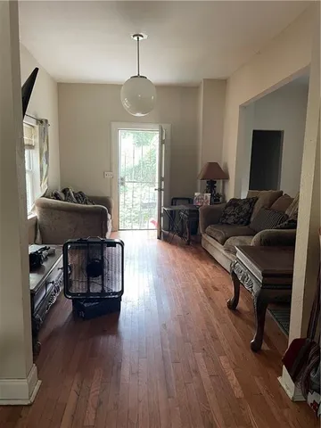 $145,000 | 402 Kensington Avenue, Kansas City, MO 64124