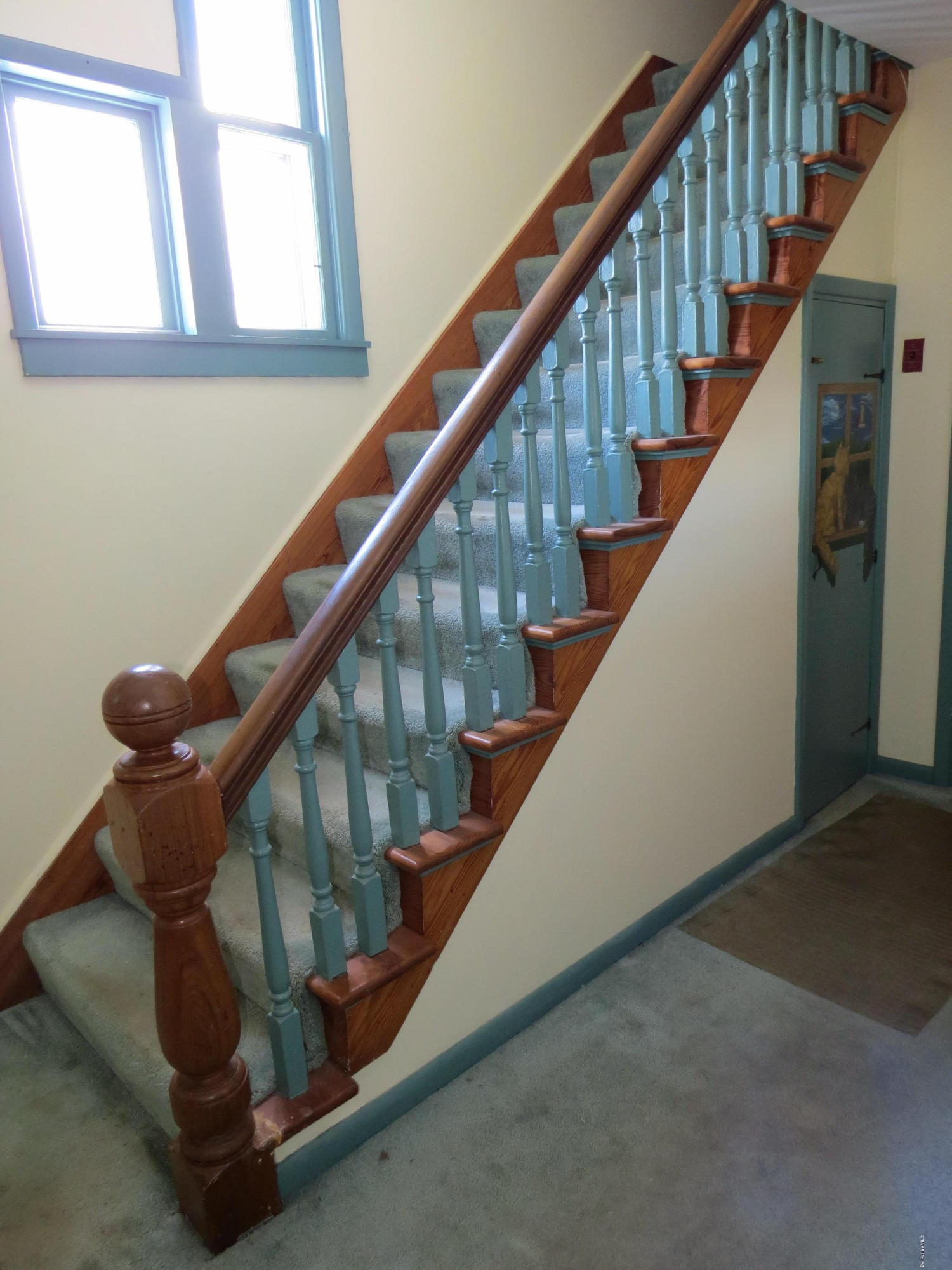700 Middle Road Clarksburg, MA 01247 - Photo 16 of 37 Staircase