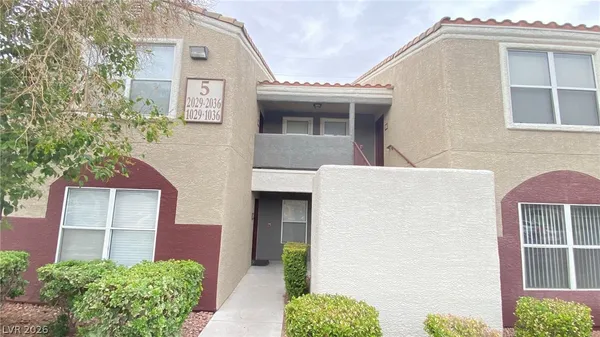 $1,499 | 5055 West Hacienda Avenue, Unit 1030, Las Vegas, NV 89118
