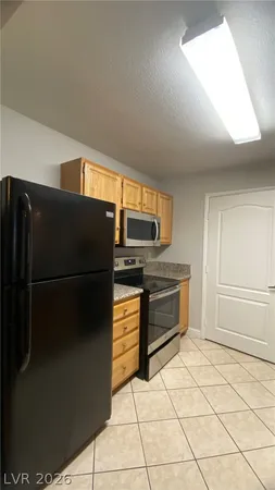$1,499 | 5055 West Hacienda Avenue, Unit 1030, Las Vegas, NV 89118
