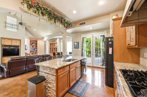 $1,150,000 | 752 Taylor, Bulverde, TX 78163