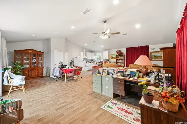 $1,150,000 | 752 Taylor, Bulverde, TX 78163
