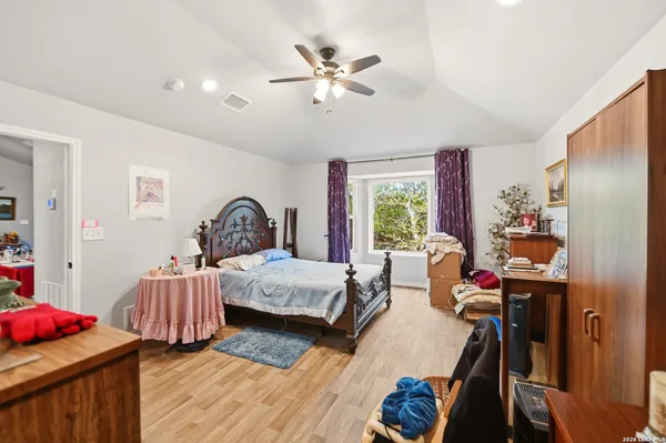 $1,150,000 | 752 Taylor, Bulverde, TX 78163