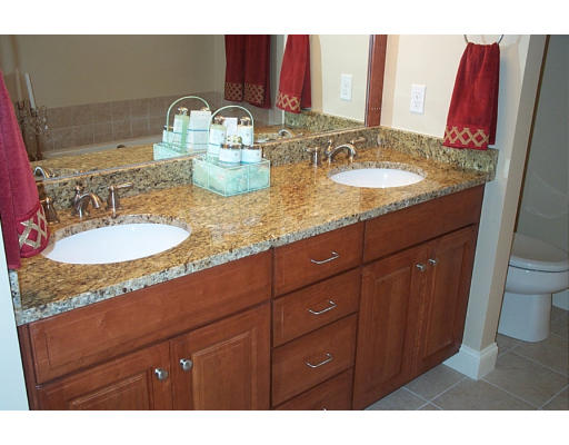 6 Old County Road, Unit 8 Sudbury, MA 01776 - Photo 14 of 15 Gallery Image 14