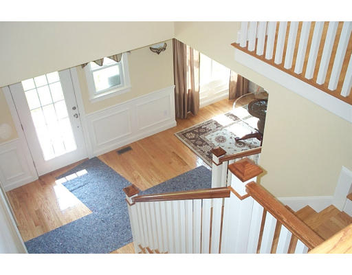 6 Old County Road, Unit 8 Sudbury, MA 01776 - Photo 3 of 15 Gallery Image 3