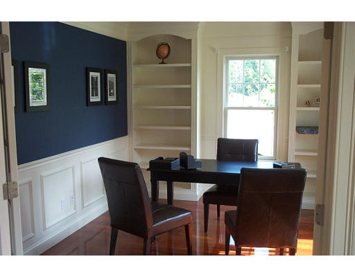 6 Old County Road, Unit 8 Sudbury, MA 01776 - Photo 4 of 15 Gallery Image 4
