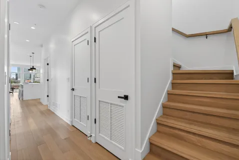 $1,199,000 | 1347 West Grand Avenue, Unit 4S, Chicago, IL 60642