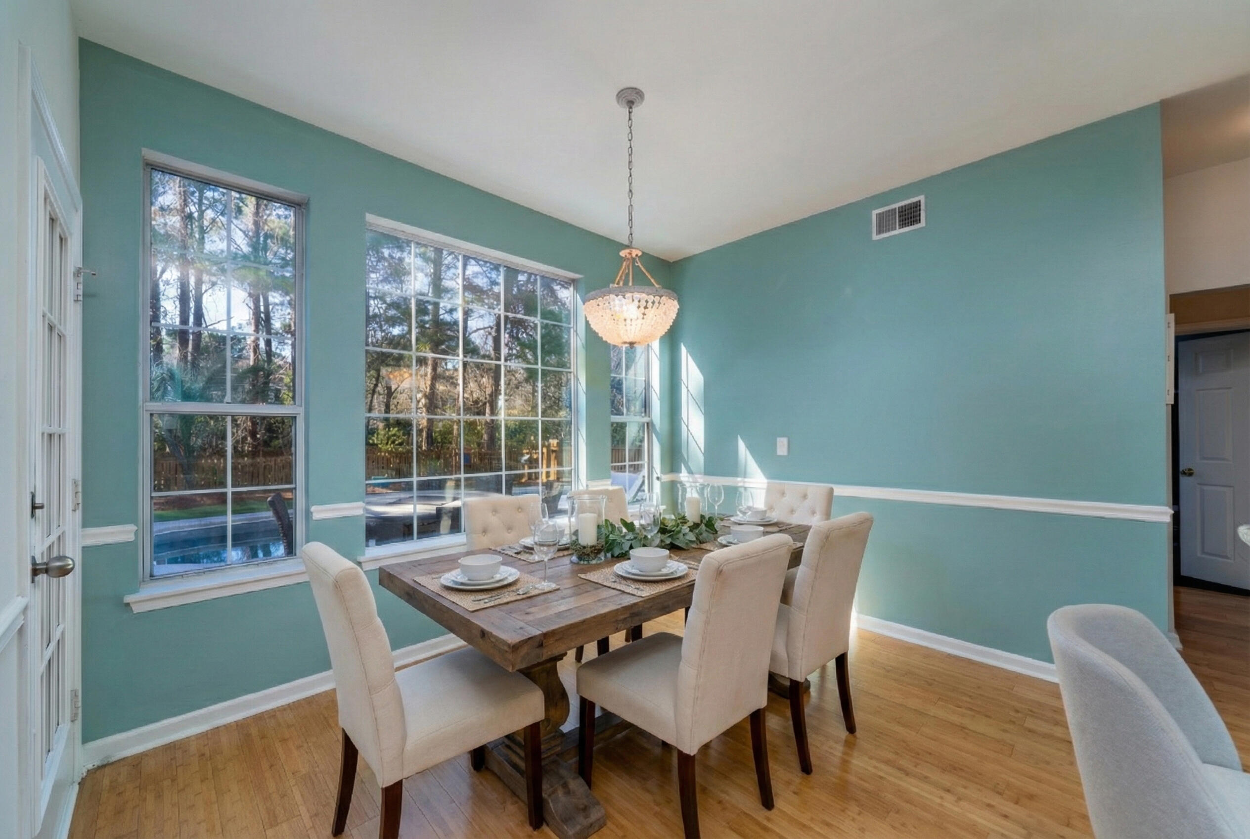 2876 Colonnade Drive Mount Pleasant, SC 29466 - Photo 15 of 39 Eat-in Area
