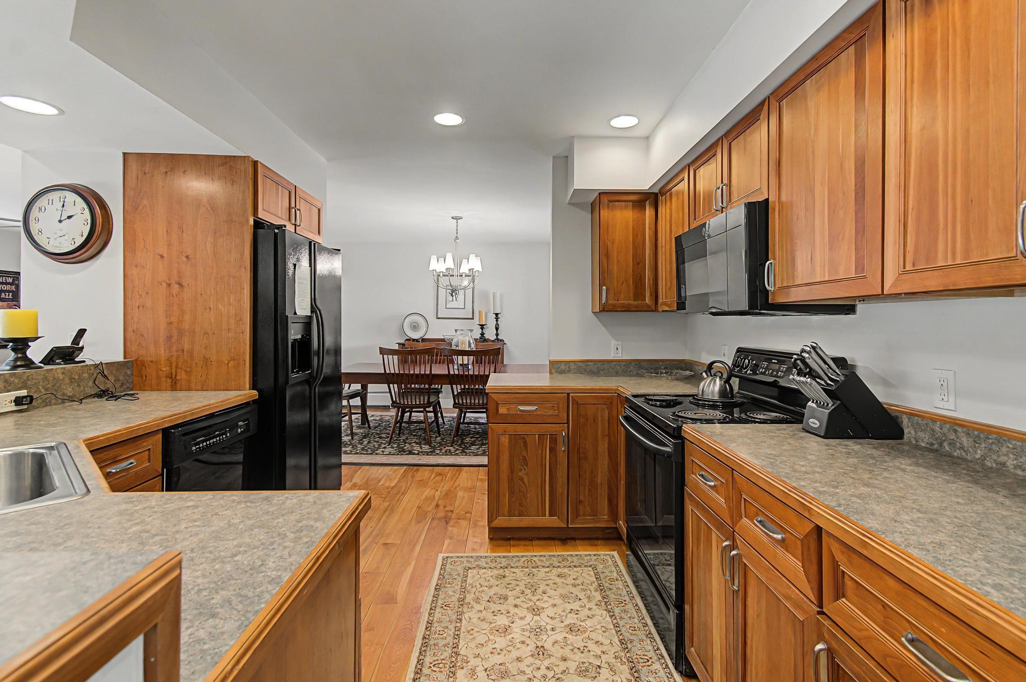 38 Tranquility Road, Unit 84 Stowe, VT 05672 - Photo 6 of 41