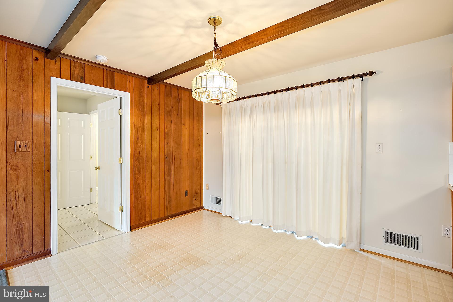 6709 Reynard Drive Springfield, VA 22152 - Photo 8 of 27 Dining Room