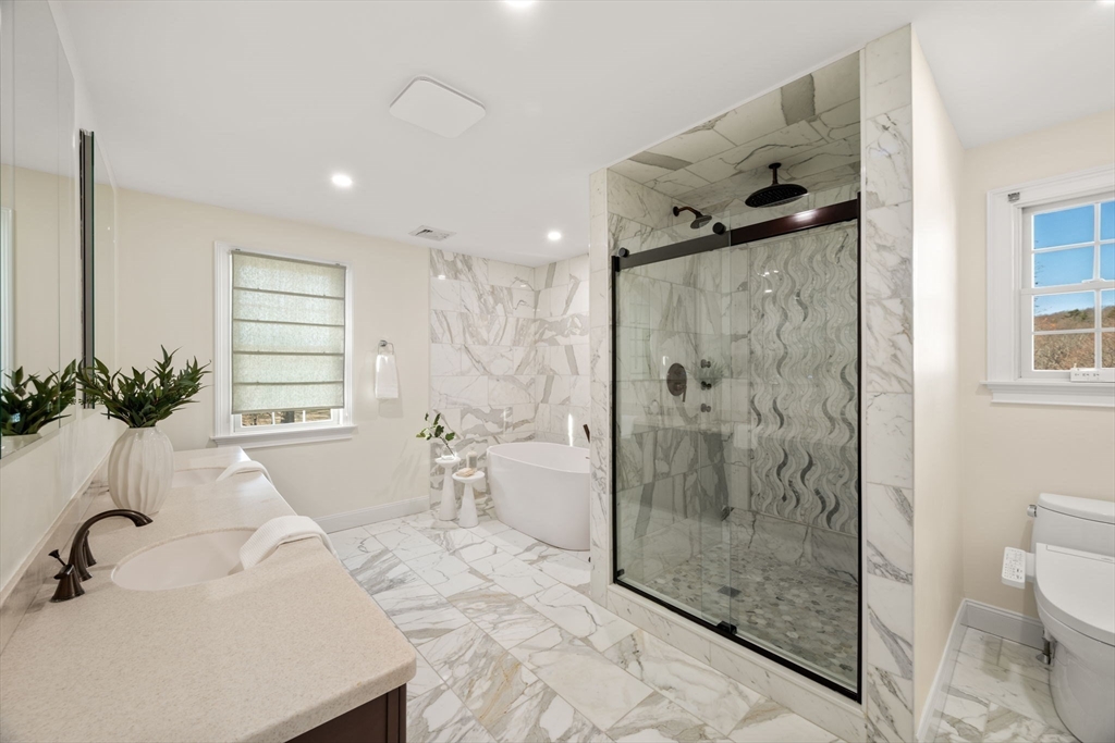 15 Jenna Circle Needham, MA 02492 - Photo 19 of 29