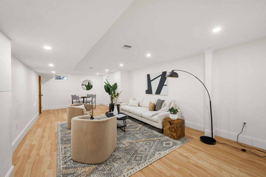 15 Jenna Circle Needham, MA 02492 - Photo 23 of 29