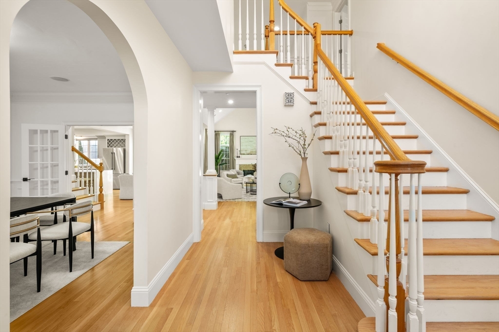 15 Jenna Circle Needham, MA 02492 - Photo 3 of 29