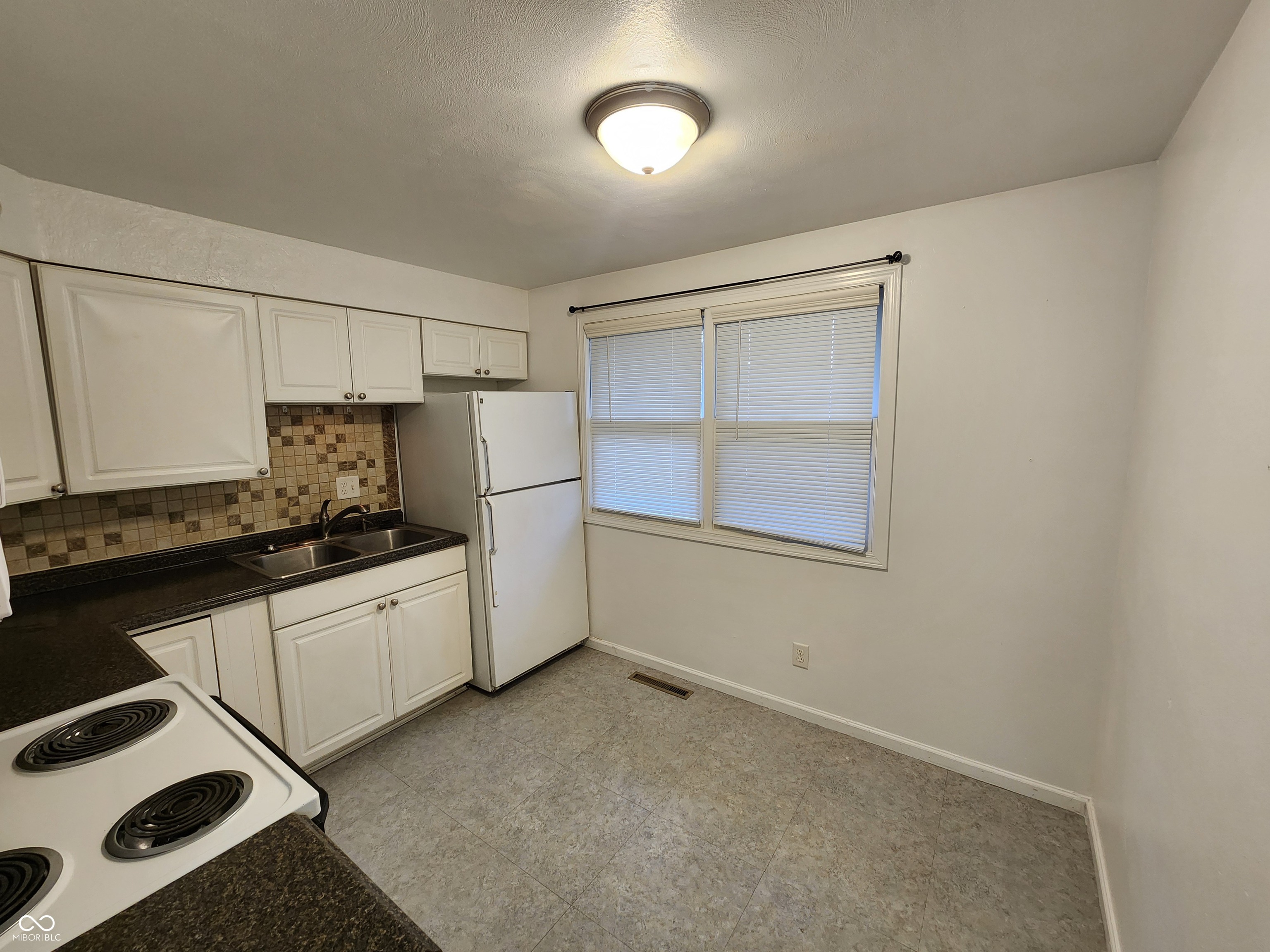 120 West Street, Unit B Pendleton, IN 46064 - Photo 20 of 20