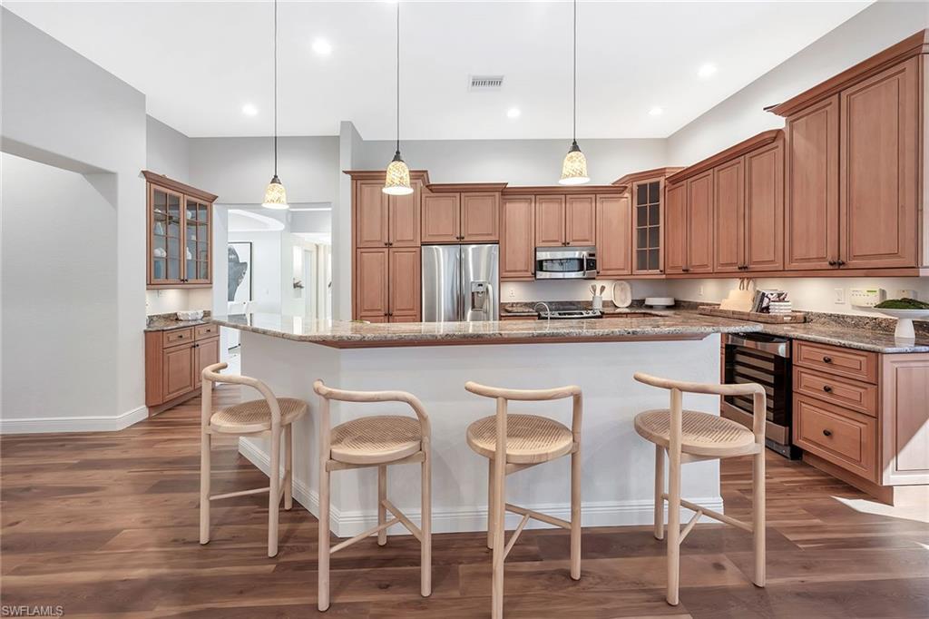 977 Tierra Lago Way Naples, FL 34119 - Photo 11 of 46