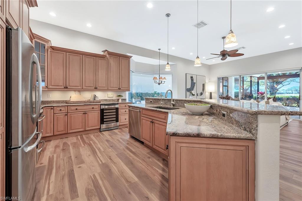 977 Tierra Lago Way Naples, FL 34119 - Photo 12 of 46