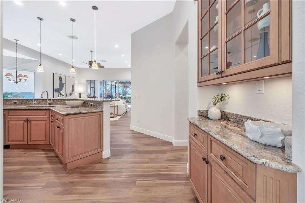 977 Tierra Lago Way Naples, FL 34119 - Photo 14 of 46