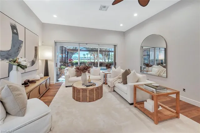 $1,495,000 | 977 Tierra Lago Way, Naples, FL 34119
