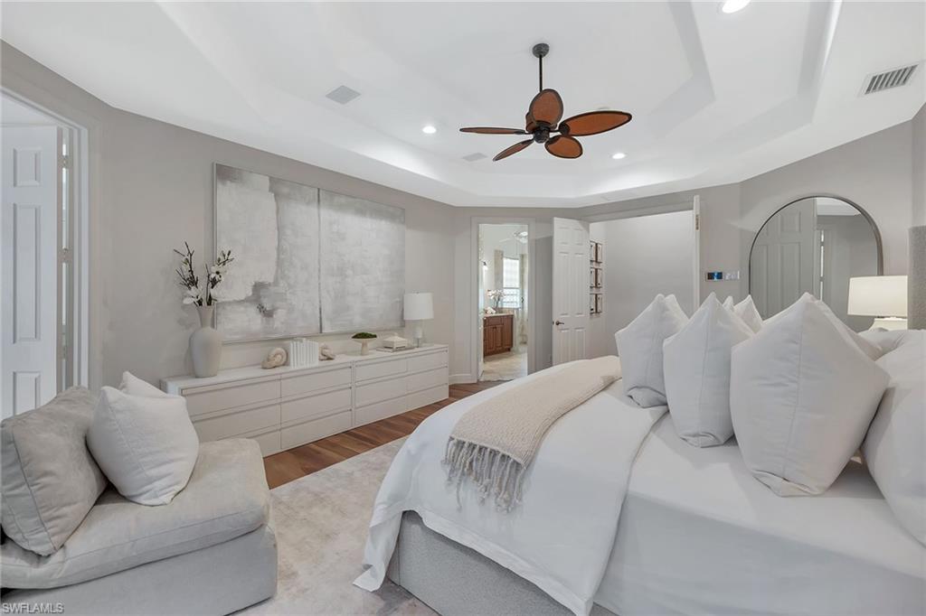 977 Tierra Lago Way Naples, FL 34119 - Photo 26 of 46