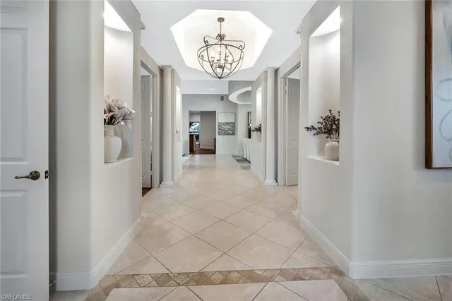 $1,495,000 | 977 Tierra Lago Way, Naples, FL 34119