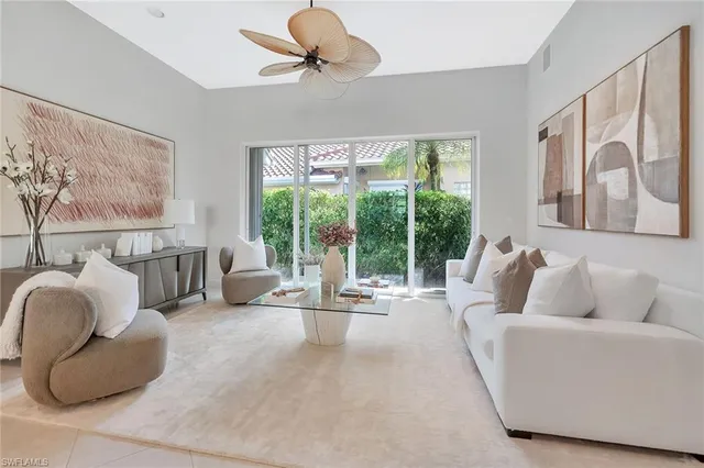 $1,495,000 | 977 Tierra Lago Way, Naples, FL 34119