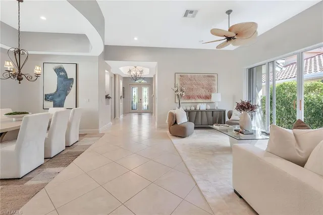 $1,495,000 | 977 Tierra Lago Way, Naples, FL 34119