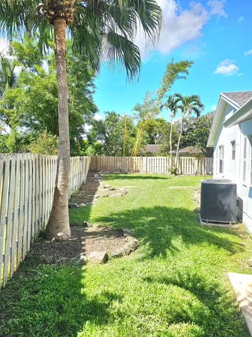 $3,200 | 12191 Broadleaf Court, Wellington, FL 33414