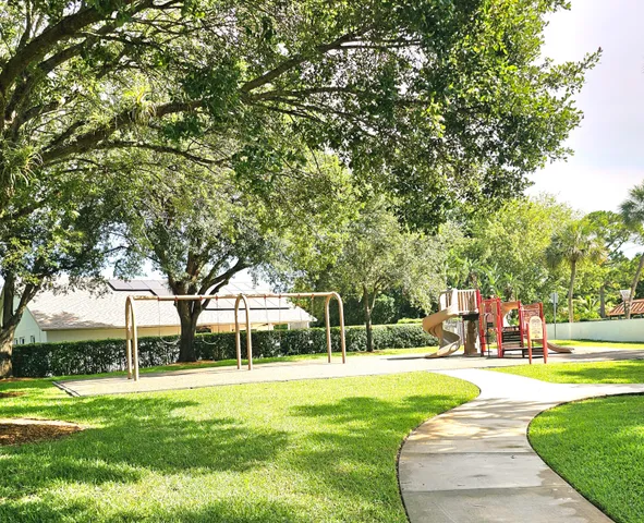 $3,200 | 12191 Broadleaf Court, Wellington, FL 33414