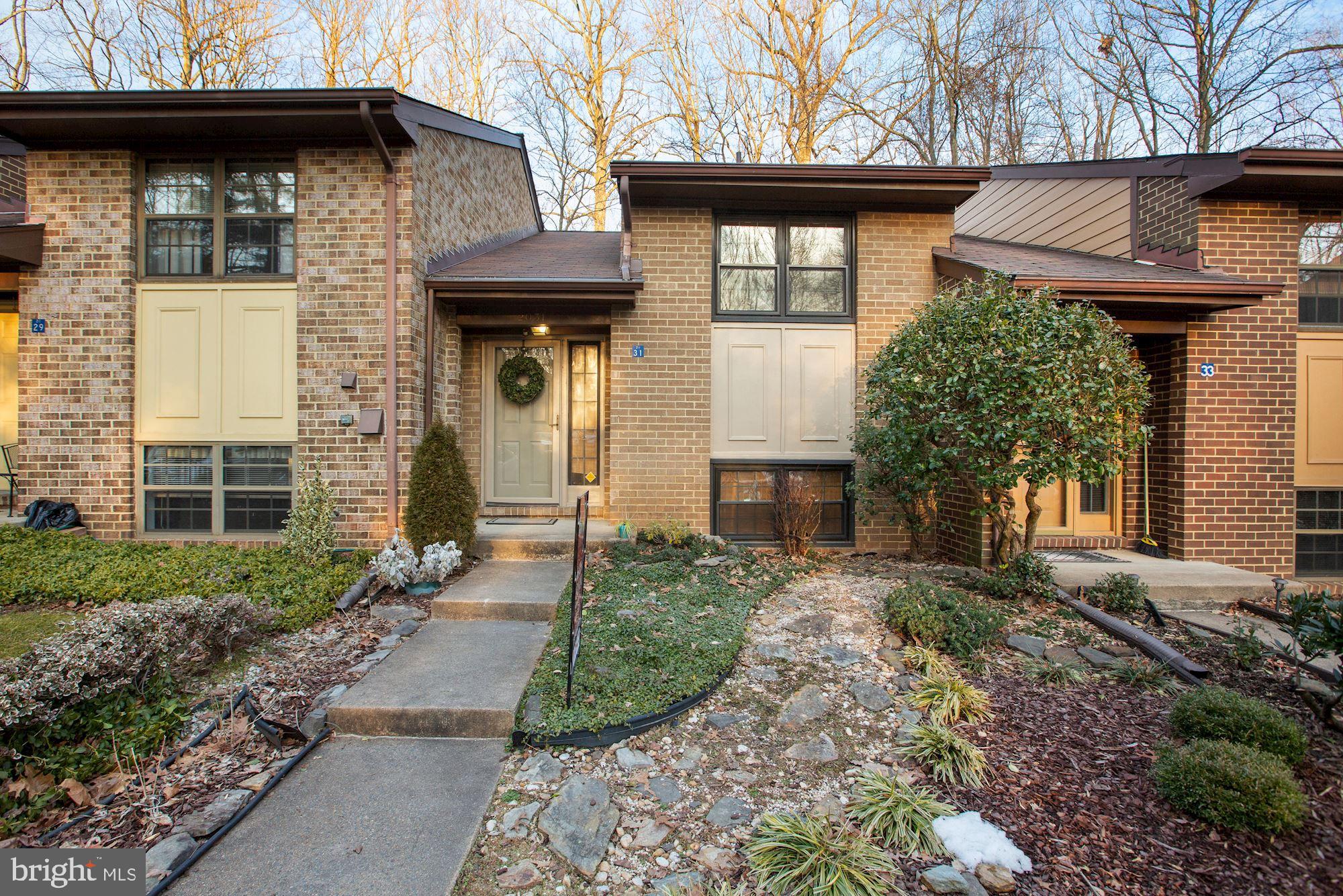 2031 Headlands Circle Reston, VA 20191 - Photo 1 of 9 WELCOME HOME!