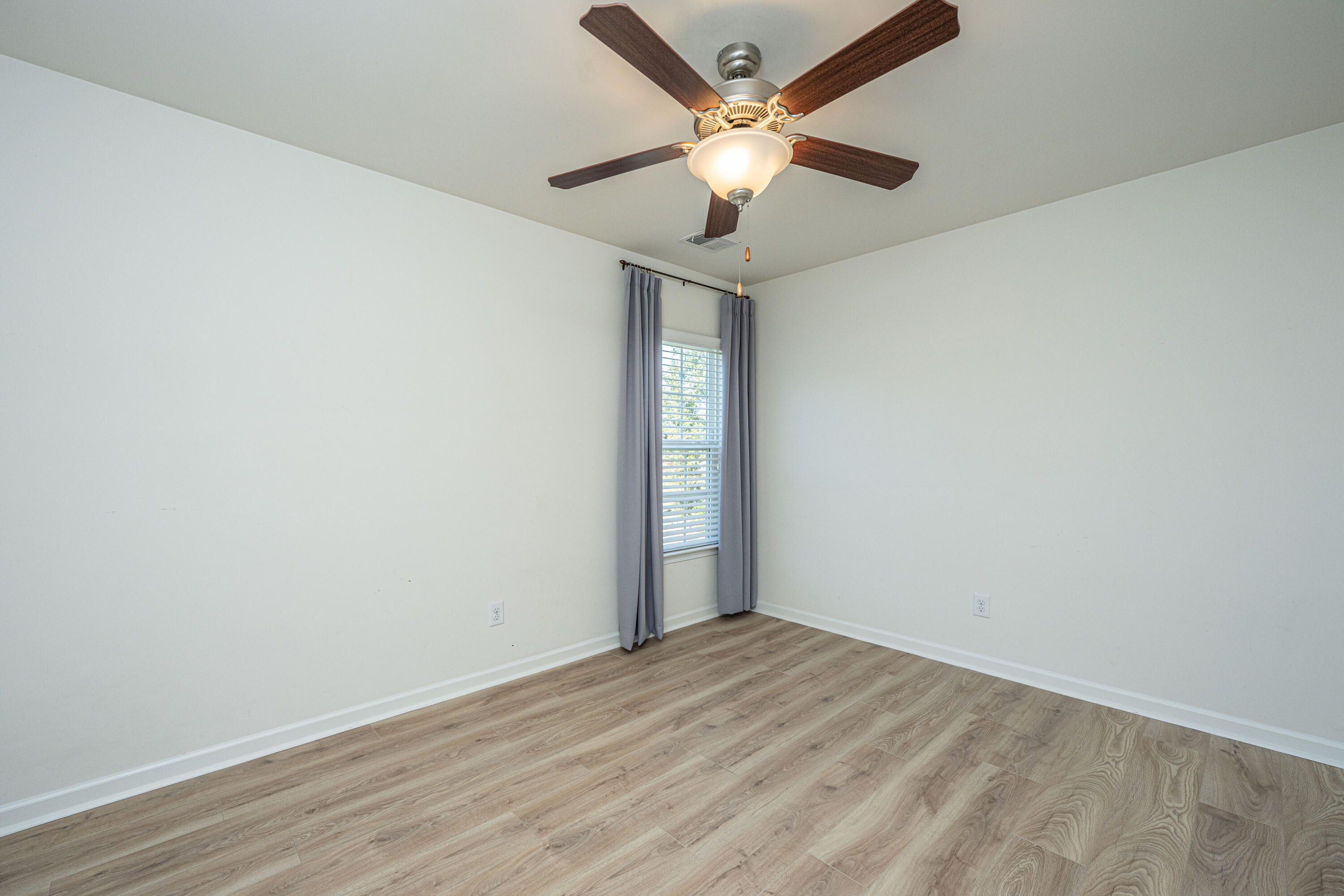 9648 Spencer Woods Road Ladson, SC 29456 - Photo 24 of 37 9648SpencerWoodsRd035