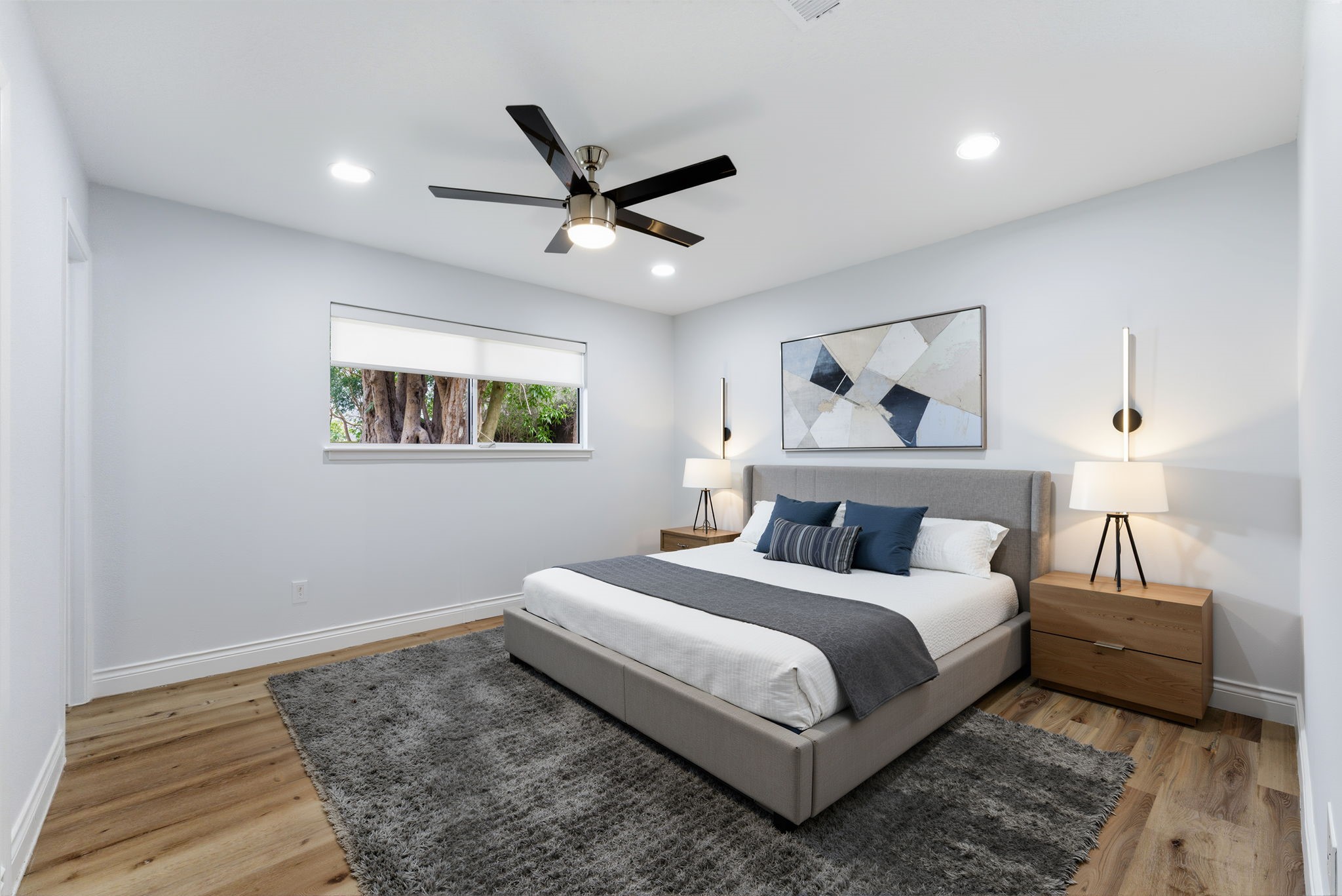 910 Beaver Bend Road Houston, TX 77088 - Photo 19 of 48 End your day in this calm, comfortable retreat where soft tones, warm flooring, and just the right amount of natural light create a space that truly feels like home. **Virtually Staged**