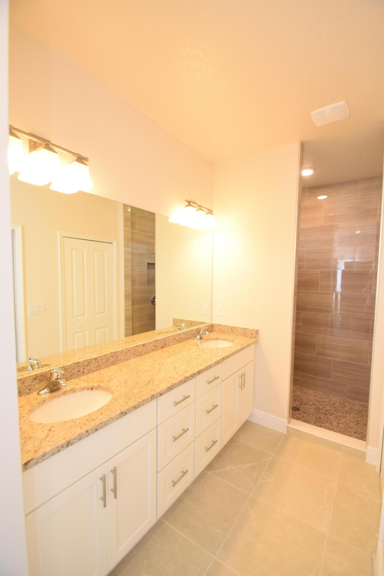 2271 Angel Road Palm Bay, FL 32909 - Photo 20 of 57 21