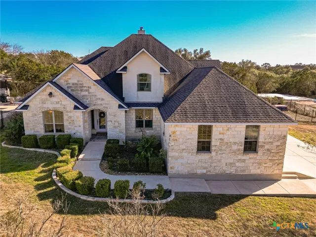 $875,000 | 105 Windcliff Way, New Braunfels, TX 78132
