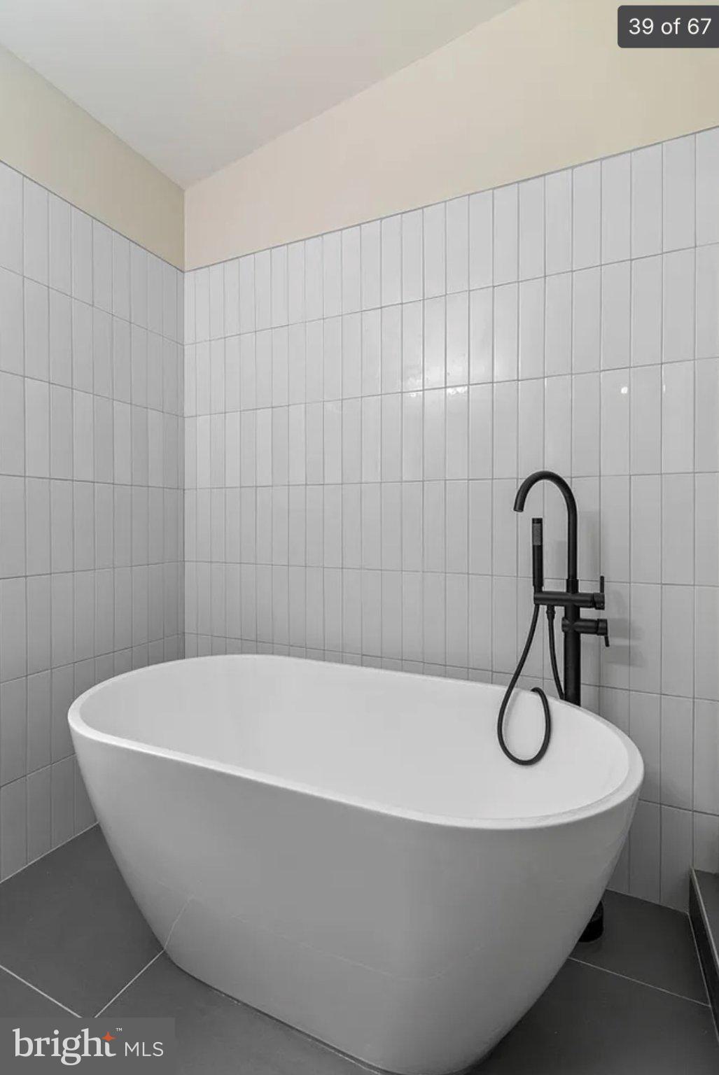 3906 Valley Ridge Drive Fairfax, VA 22033 - Photo 40 of 58 Sleek modern tub in serene space.